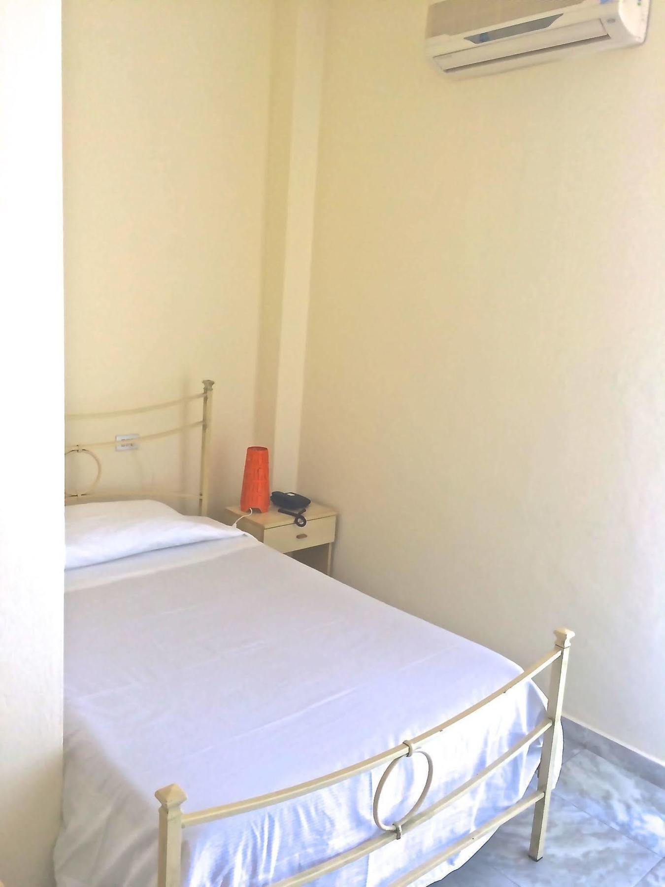 Hotel Mirage Marina di Pietrasanta Buitenkant foto